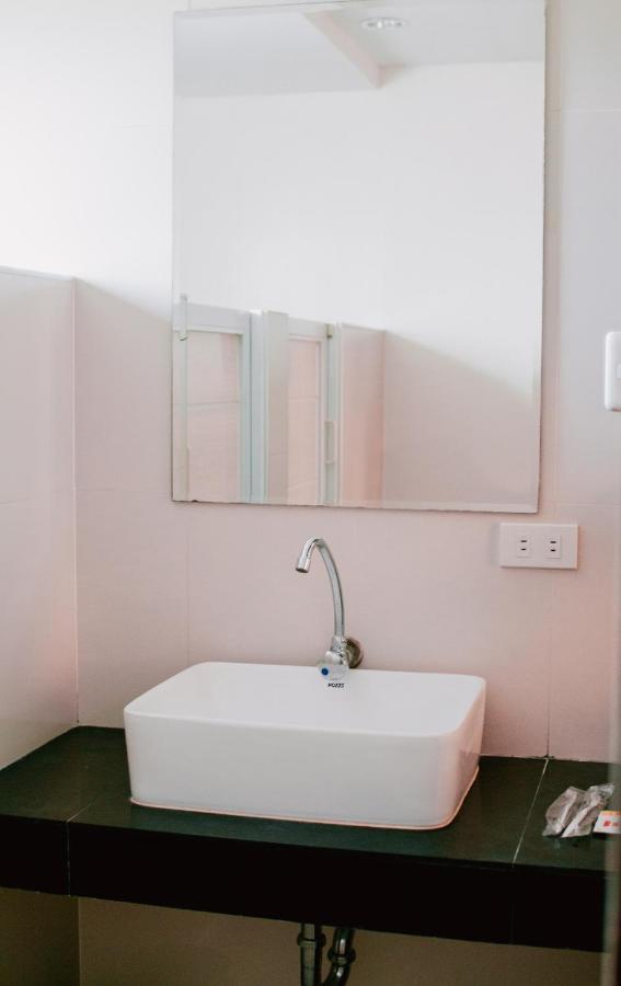 Be-Ing Suites Davao City Esterno foto