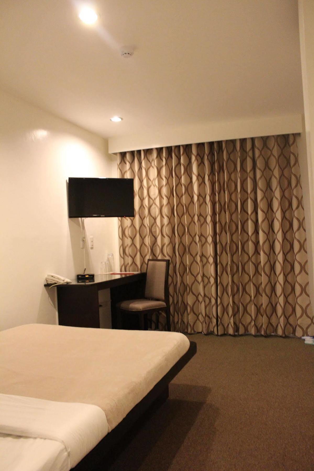 Be-Ing Suites Davao City Esterno foto