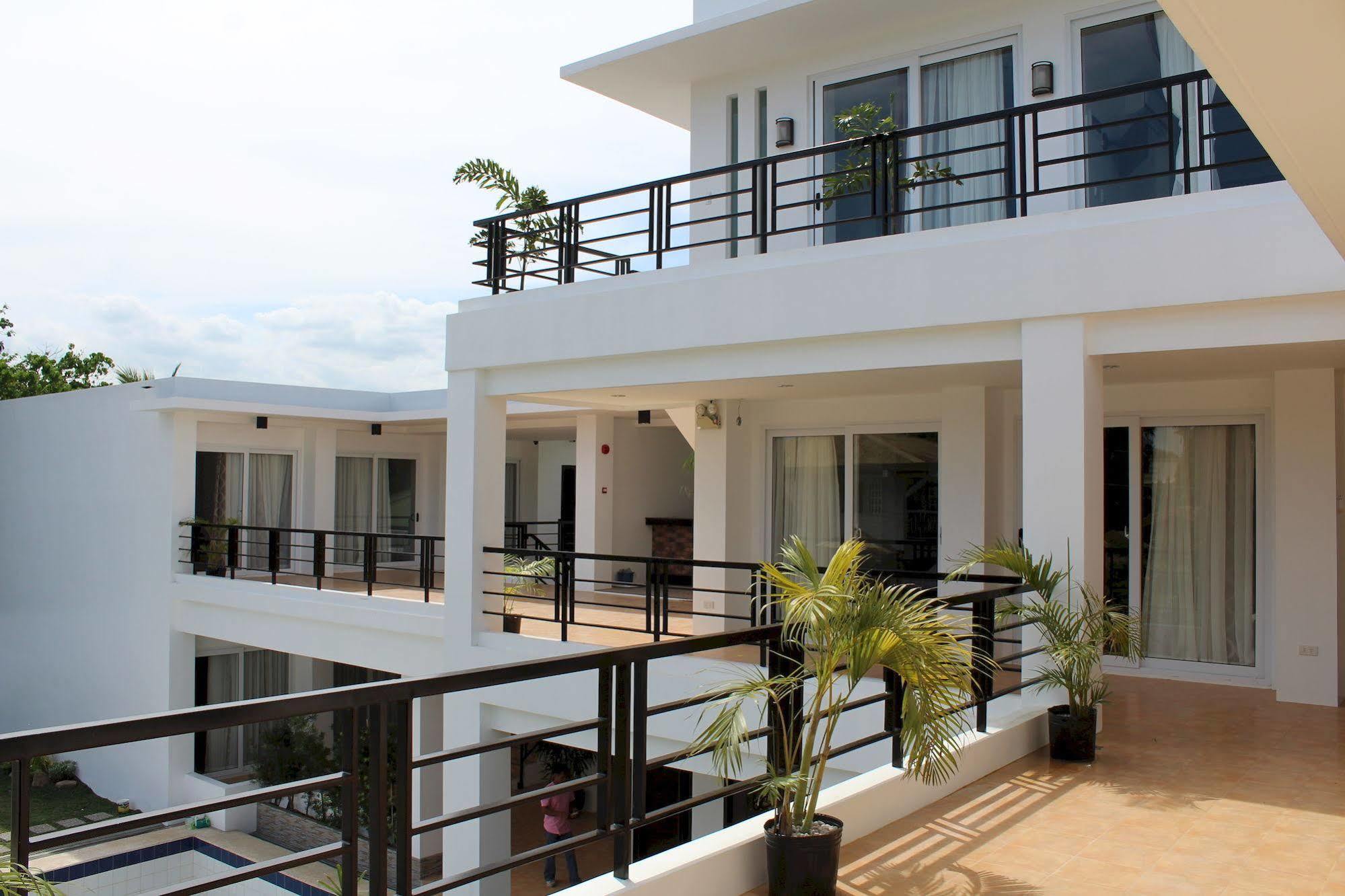 Be-Ing Suites Davao City Esterno foto
