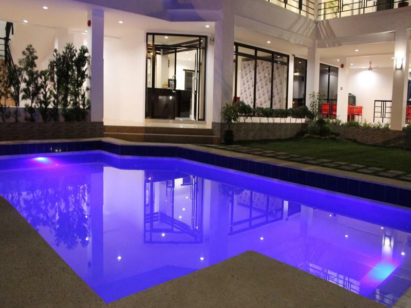 Be-Ing Suites Davao City Esterno foto